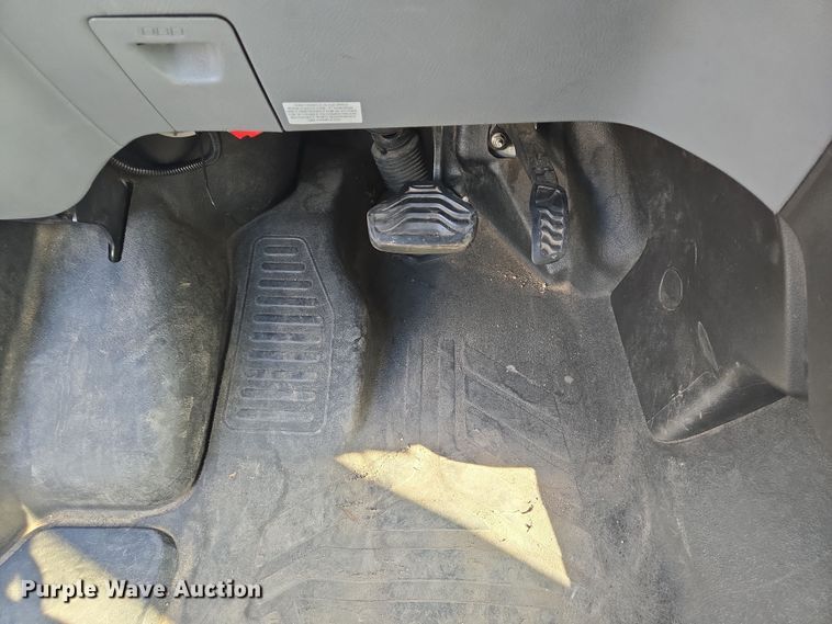 image for item NQ9210 2018 Glaval Ford Transit 350 shuttle bus