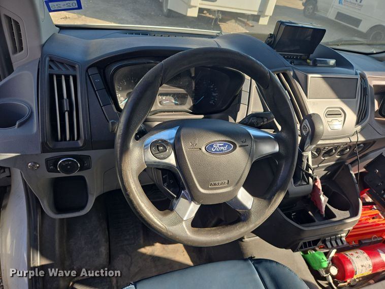 image for item NQ9210 2018 Glaval Ford Transit 350 shuttle bus