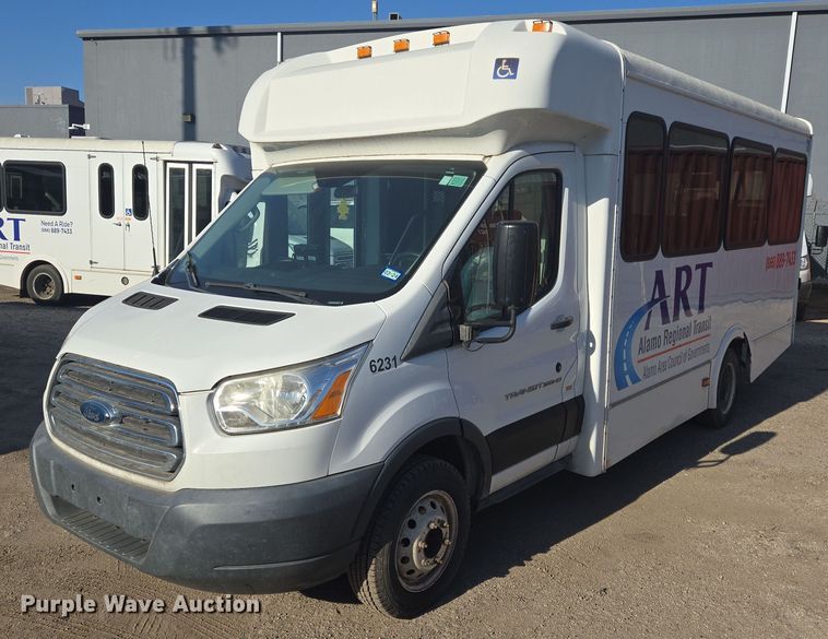 image for item NQ9211 2018 Glaval Ford Transit 350 shuttle bus