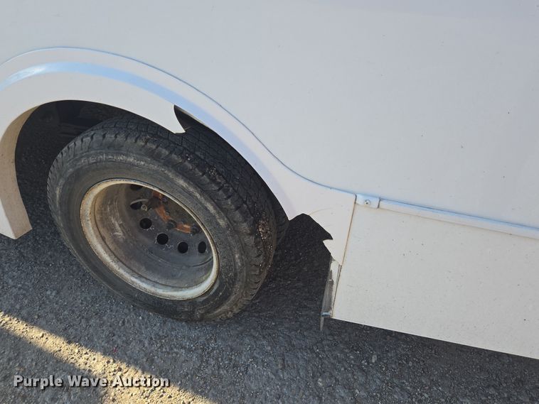 image for item NQ9211 2018 Glaval Ford Transit 350 shuttle bus