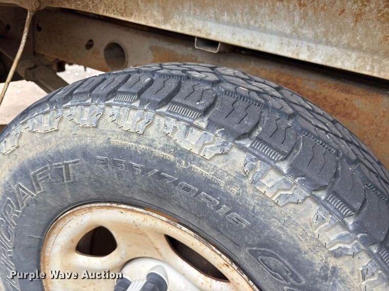 image for item OB9414 2004 Chevrolet Silverado 1500 pickup truck