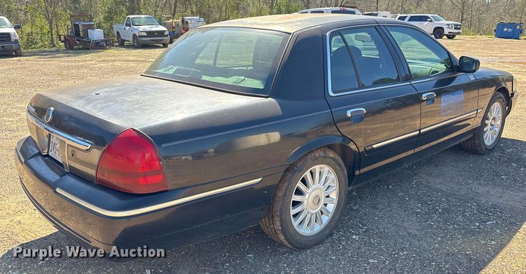 image for item OB9423 2008 Mercury Grand Marquis GS 