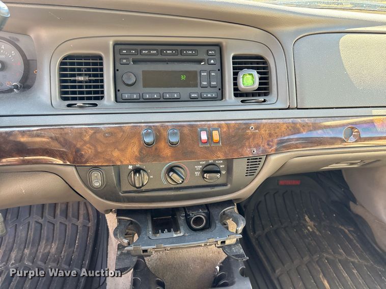 image for item OB9423 2008 Mercury Grand Marquis GS 