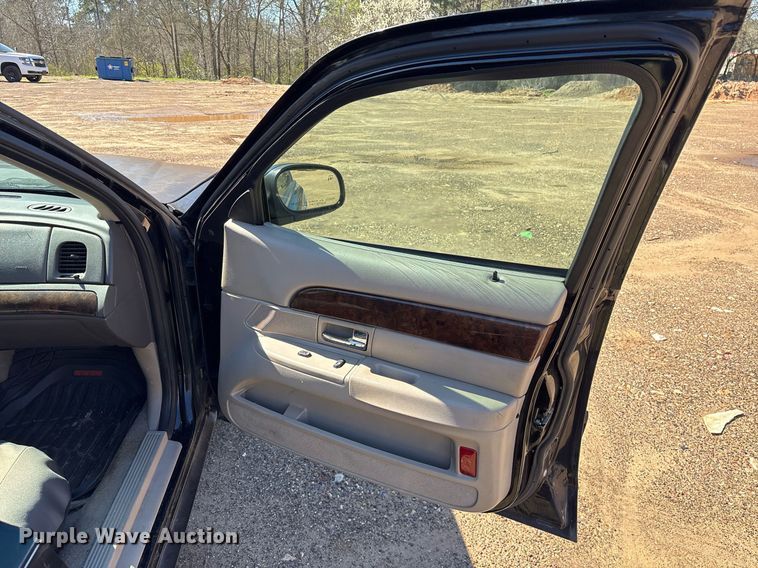 image for item OB9423 2008 Mercury Grand Marquis GS 