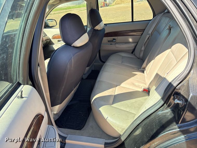 image for item OB9423 2008 Mercury Grand Marquis GS 