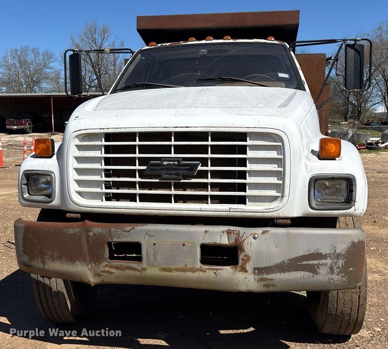 image for item OB9425 1999 Chevrolet C6500 dump truck