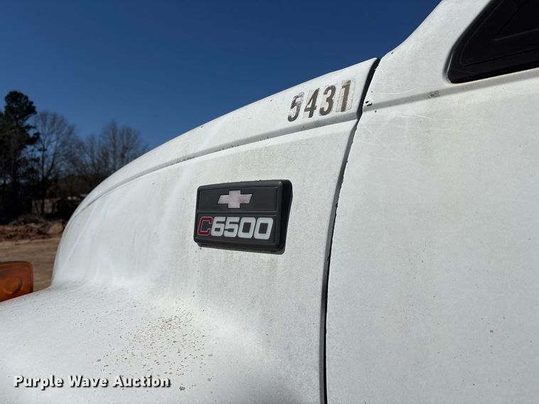 image for item OB9425 1999 Chevrolet C6500 dump truck