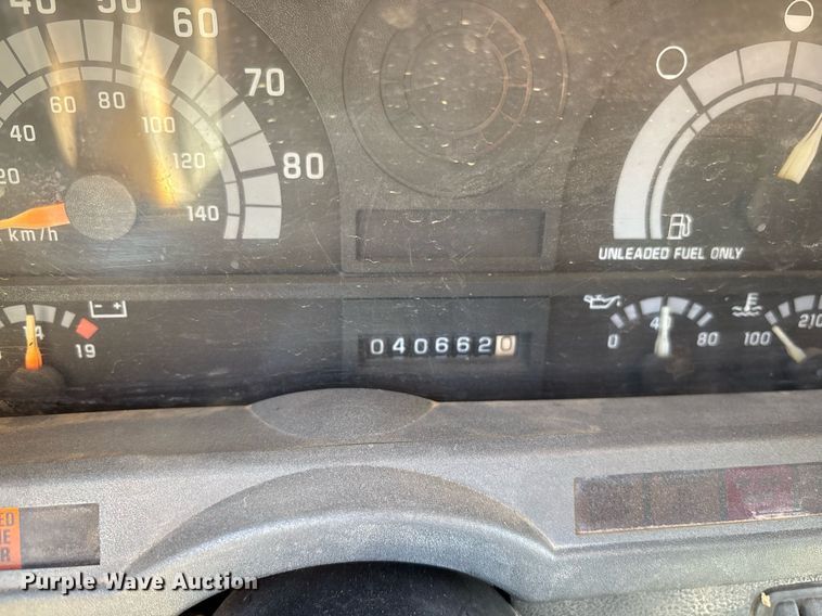 image for item OB9425 1999 Chevrolet C6500 dump truck