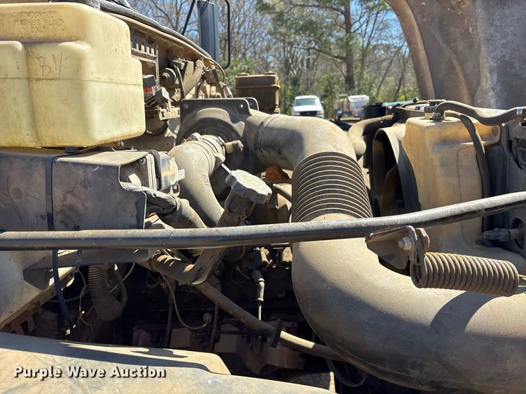 image for item OB9425 1999 Chevrolet C6500 dump truck