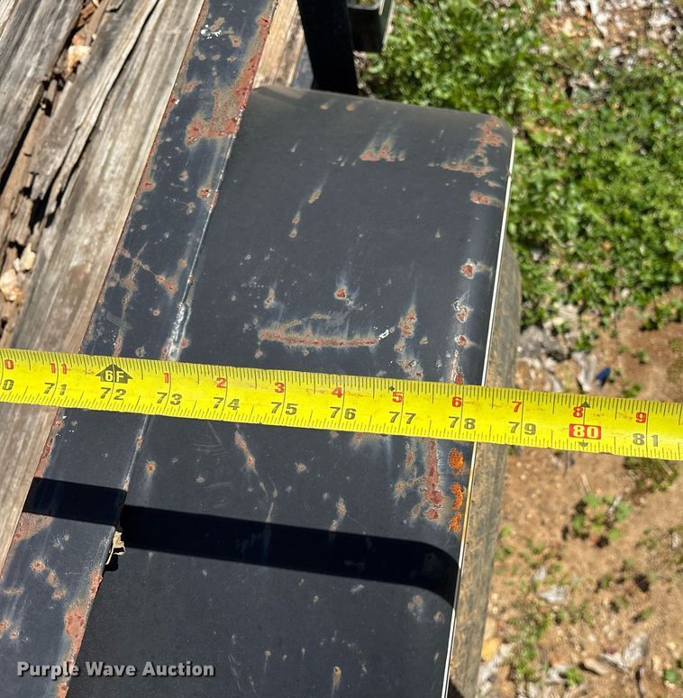 image for item OB9427 2014 Falcon SA510 utility trailer