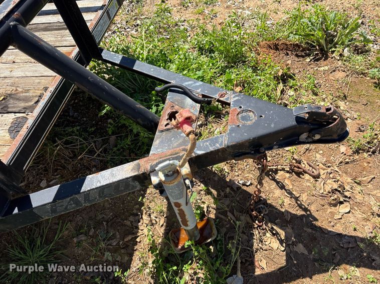 image for item OB9427 2014 Falcon SA510 utility trailer