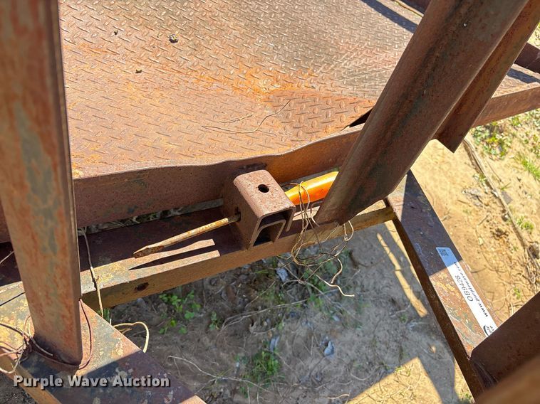 image for item OB9428 1994 Texas Bragg 6x8P utility trailer