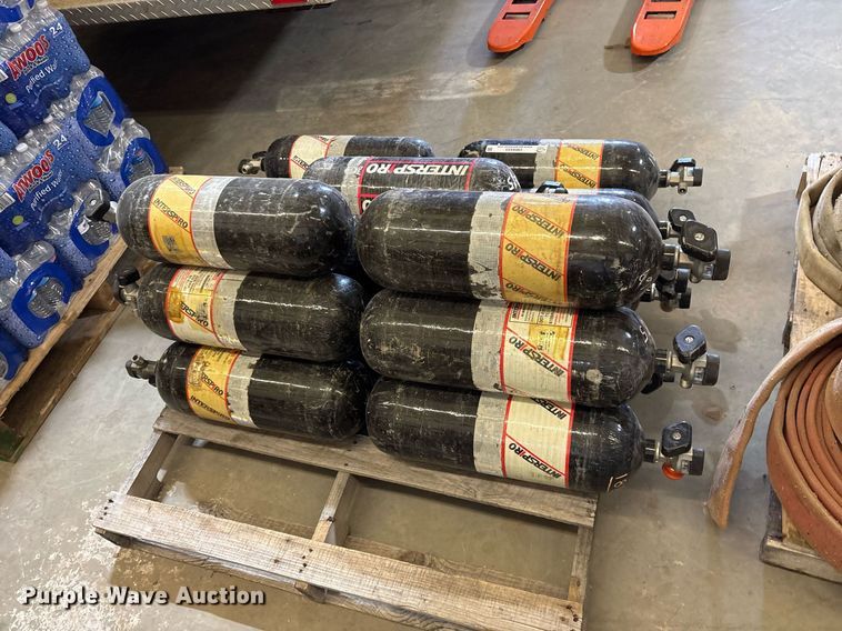 image for item OB9433 (17) Interspiro SCBA tanks