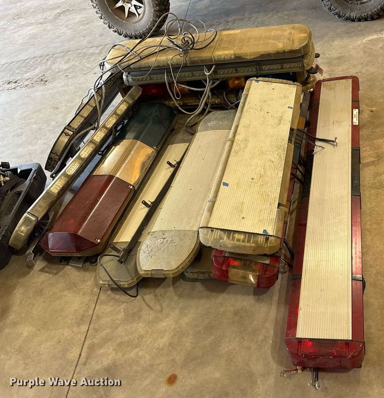 image for item OB9434 (13) emergency light bars