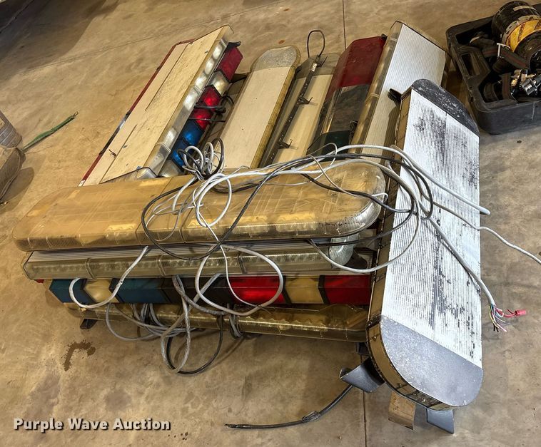 image for item OB9434 (13) emergency light bars