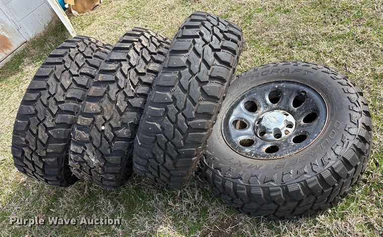 image for item OB9445 (4) Mastercraft LT265/70R17 wheels and tires