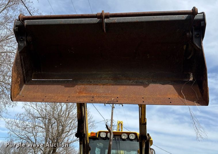 image for item OB9448 2002 New Holland LB110 backhoe