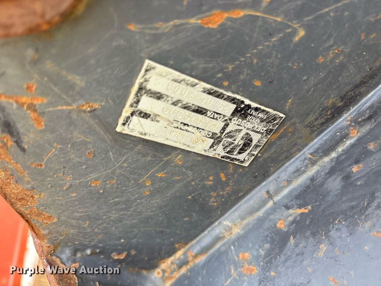 image for item OB9448 2002 New Holland LB110 backhoe