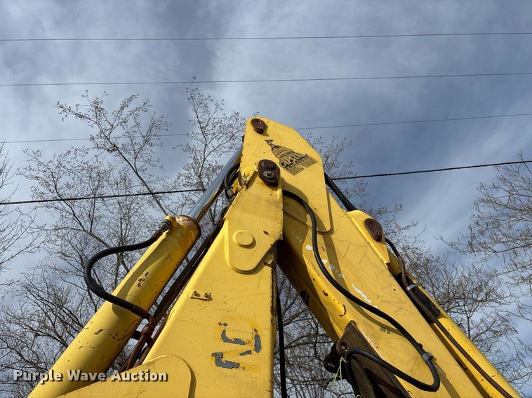 image for item OB9448 2002 New Holland LB110 backhoe