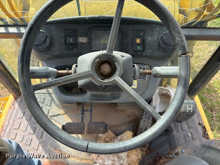image for item OB9448 2002 New Holland LB110 backhoe