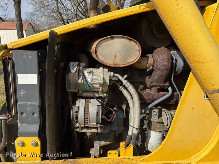 image for item OB9448 2002 New Holland LB110 backhoe