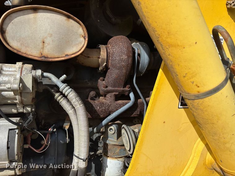 image for item OB9448 2002 New Holland LB110 backhoe