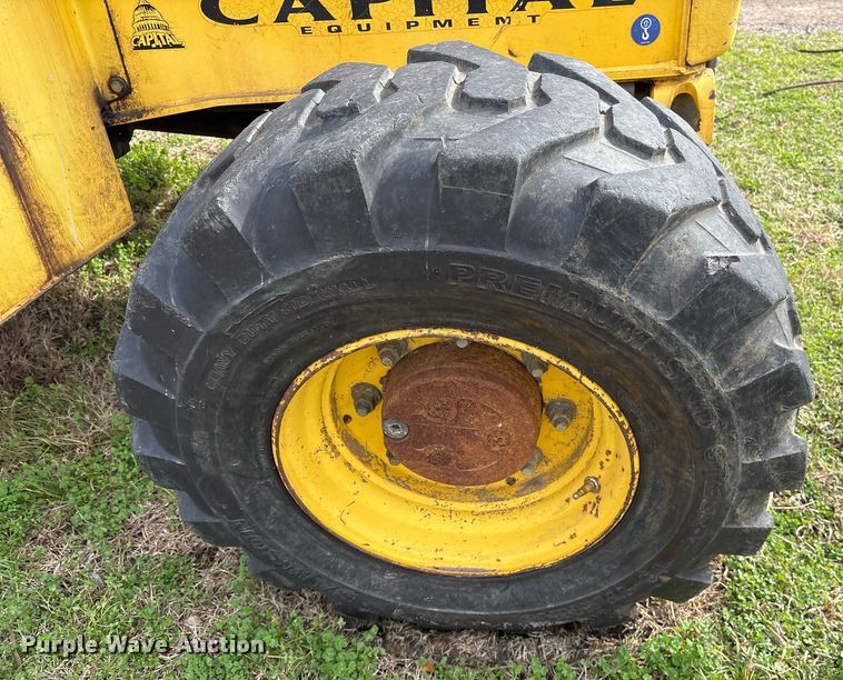 image for item OB9448 2002 New Holland LB110 backhoe