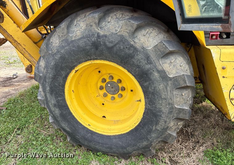 image for item OB9448 2002 New Holland LB110 backhoe