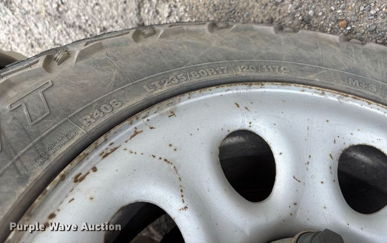 image for item OB9449 2006 GMC Sierra 1500 Crew Cab pickup truck