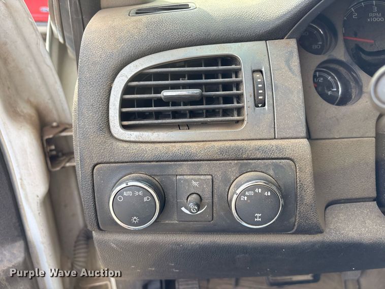 image for item OB9451 2007 Chevrolet Tahoe Police SUV