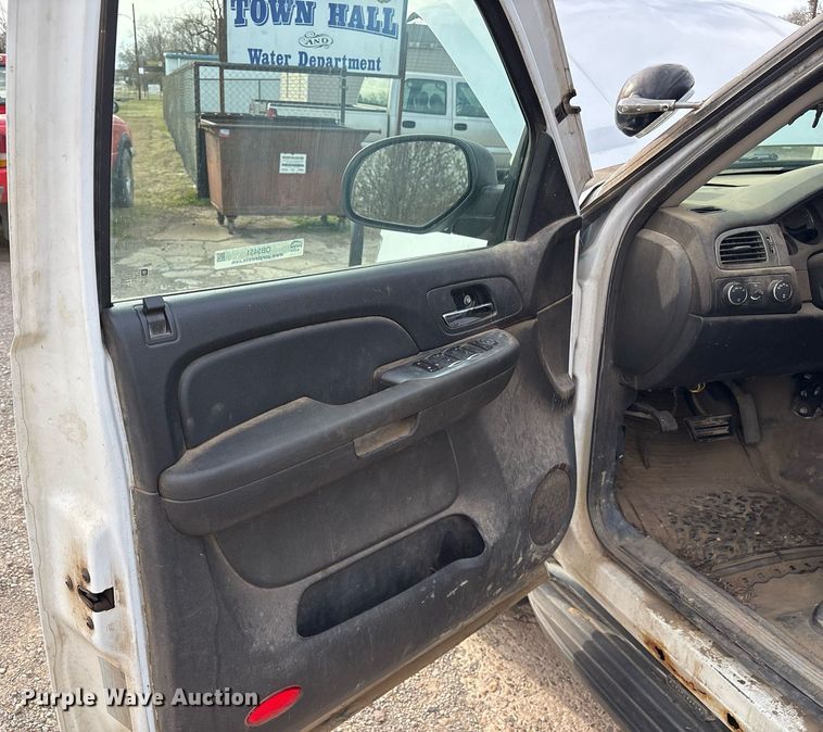 image for item OB9451 2007 Chevrolet Tahoe Police SUV