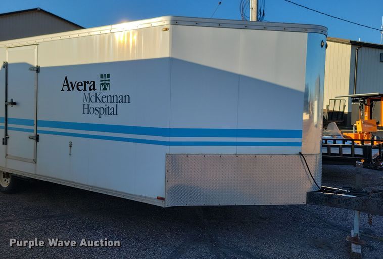 image for item OH9422 2004 DCT enclosed snowmobile trailer