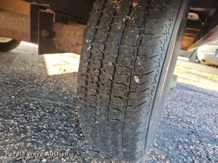 image for item OH9422 2004 DCT enclosed snowmobile trailer