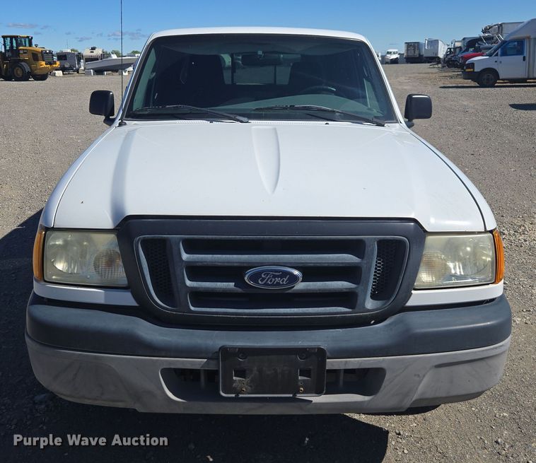 image for item YA0318 2005 Ford Ranger SuperCab pickup truck