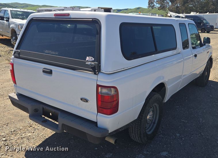 image for item YA0318 2005 Ford Ranger SuperCab pickup truck