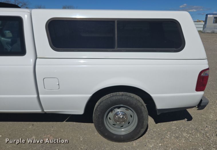 image for item YA0318 2005 Ford Ranger SuperCab pickup truck