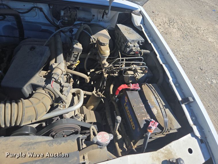 image for item YA0318 2005 Ford Ranger SuperCab pickup truck