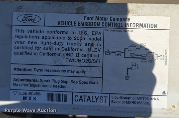 image for item YA0318 2005 Ford Ranger SuperCab pickup truck