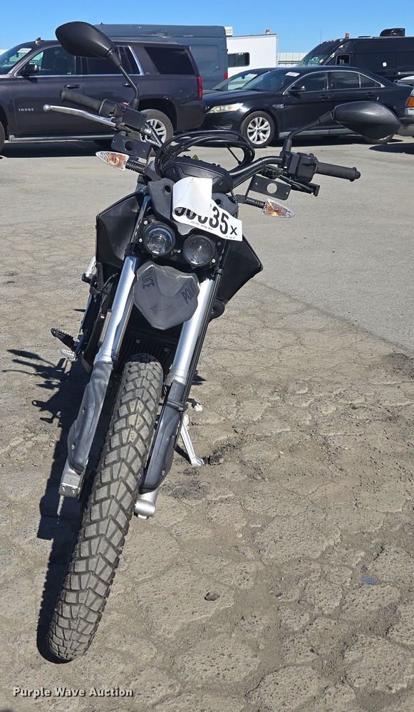 image for item YA0332 2016 Zero FX motorcycle