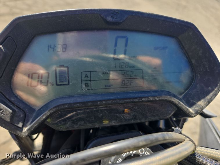 image for item YA0332 2016 Zero FX motorcycle