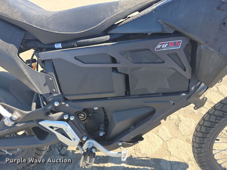 image for item YA0332 2016 Zero FX motorcycle