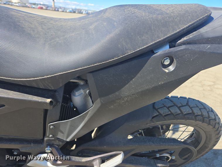 image for item YA0332 2016 Zero FX motorcycle