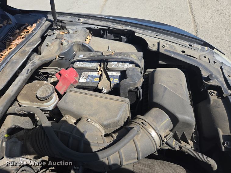 image for item YA0333 2010 Ford Taurus SEL 