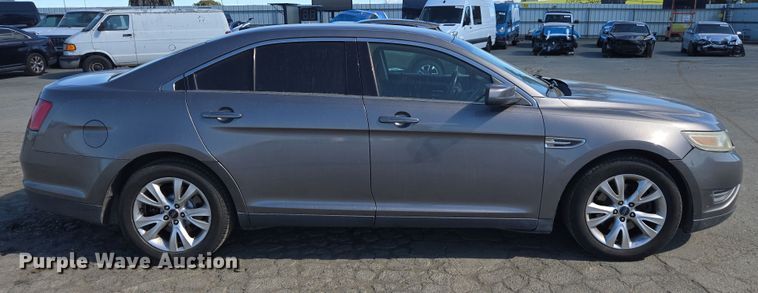 image for item YA0334 2012 Ford Taurus SEL 
