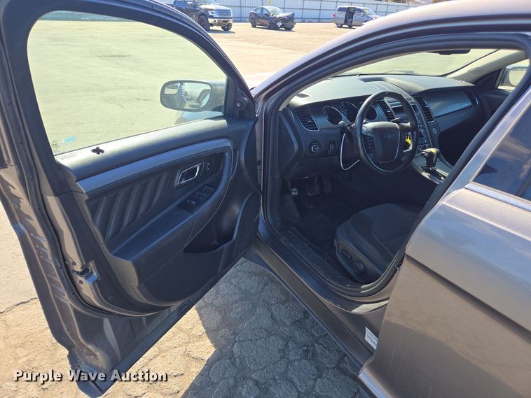 image for item YA0334 2012 Ford Taurus SEL 