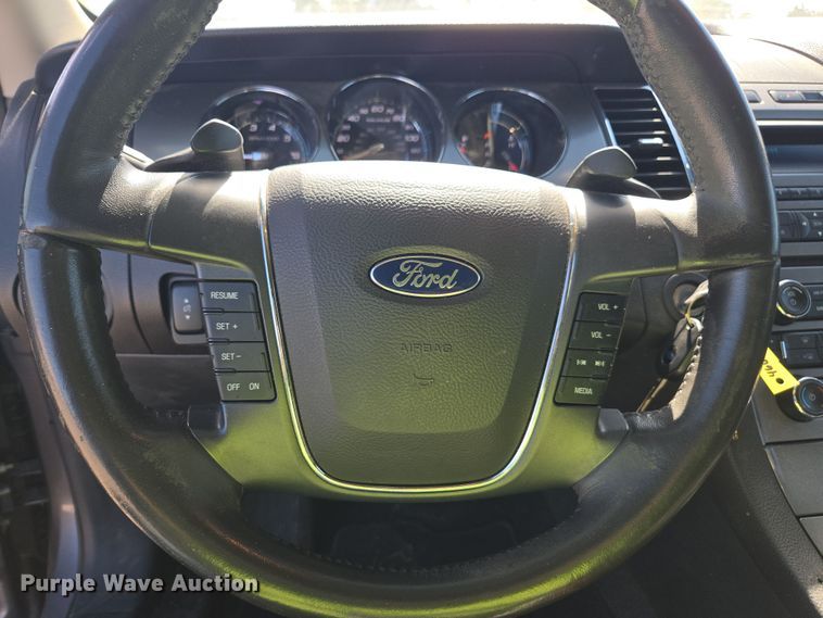 image for item YA0334 2012 Ford Taurus SEL 