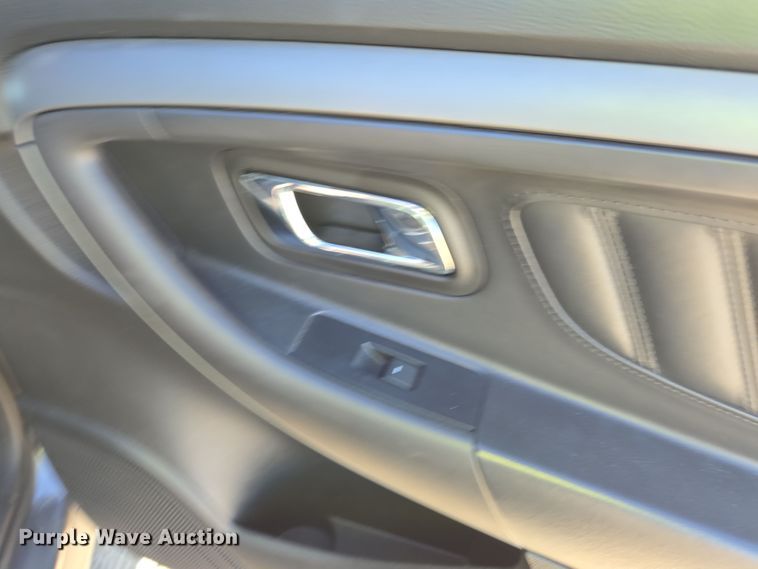 image for item YA0334 2012 Ford Taurus SEL 