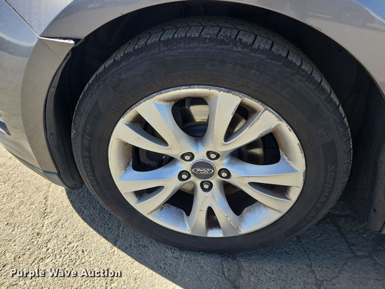 image for item YA0334 2012 Ford Taurus SEL 