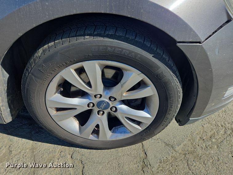 image for item YA0334 2012 Ford Taurus SEL 