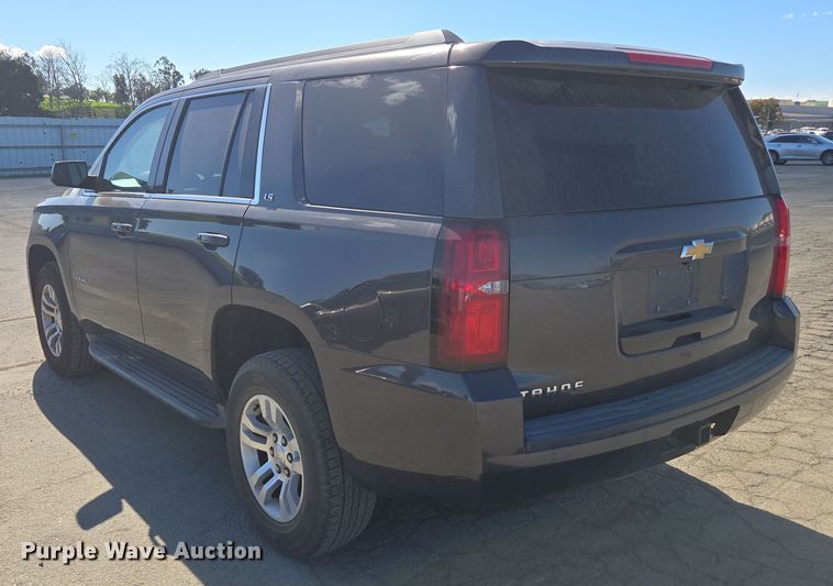 image for item YA0335 2016 Chevrolet Tahoe LS SUV